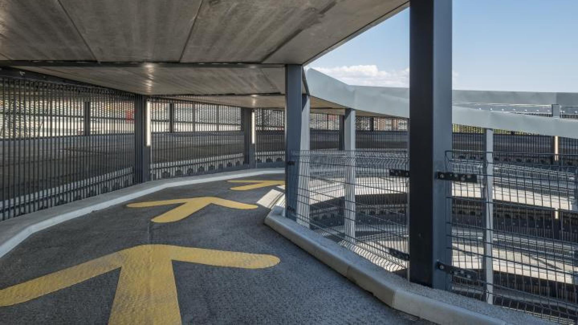 projekt w - Systeme aus Stahl GmbH