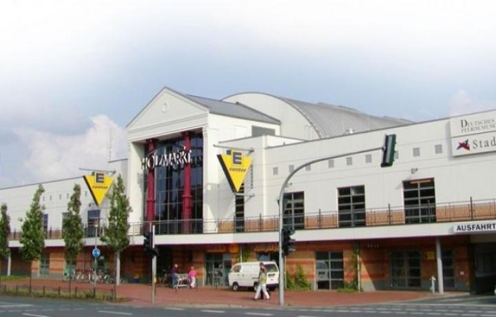 Multifunktionales Kultur- und Einkaufszentrum "Am Holzmarkt"