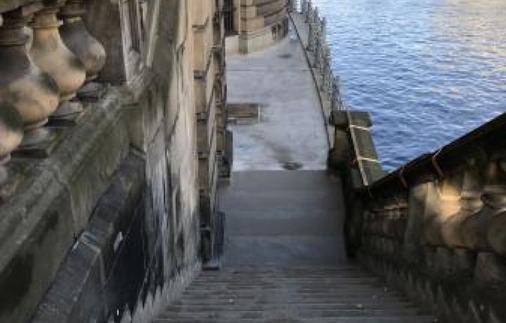 Uferterrasse, Außentreppe /-podeste vom Berliner Dom