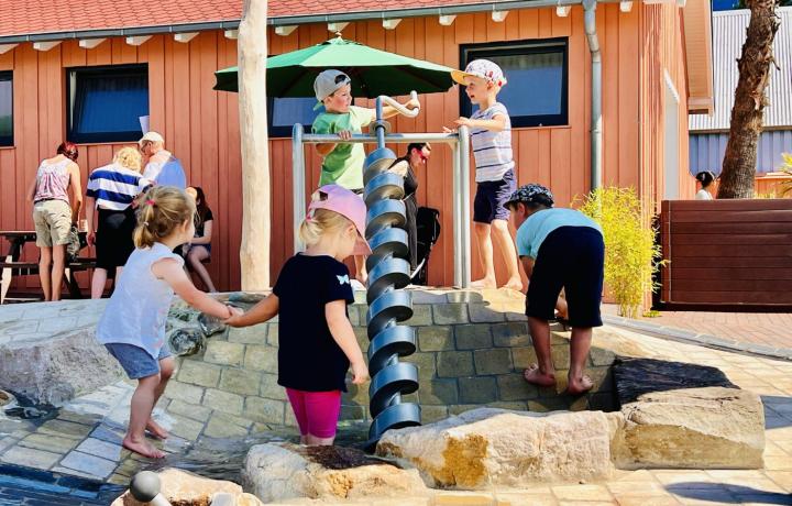 Gemeinsam Elemente erfahren